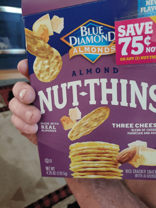 Blue Diamond Almonds Three Cheese Almond Nut-Thins Crackers