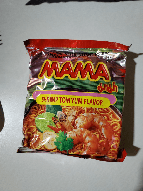 Mama Shrimp Tom Yum Flavor Instant Noodles