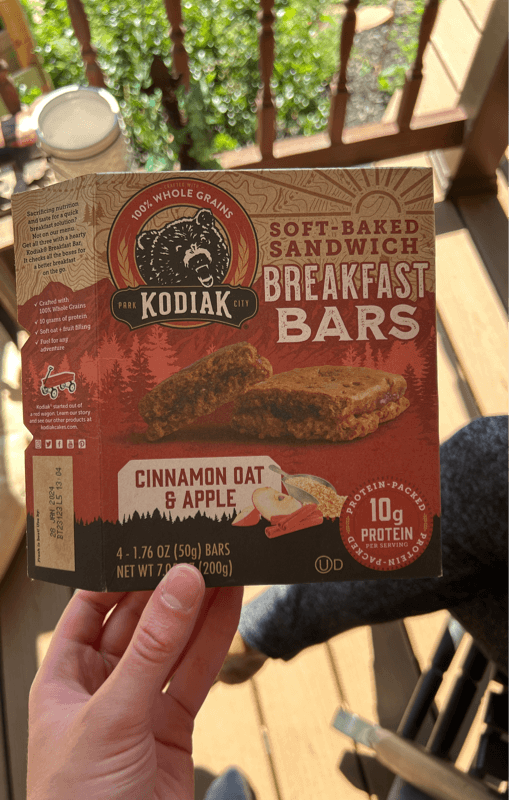 Kodiak Cakes Cinnamon Oat & Apple Breakfast Bars