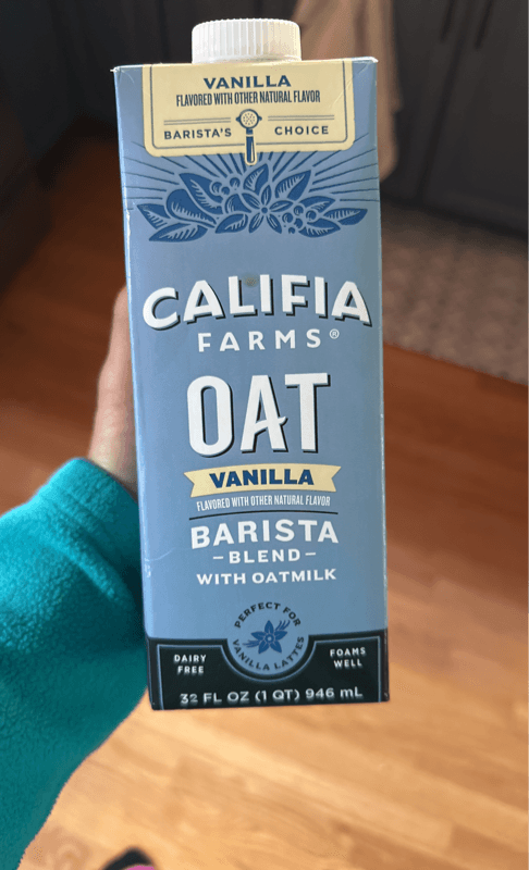 Califia Farms Oat Vanilla Barista Blend Wih Oatmilk