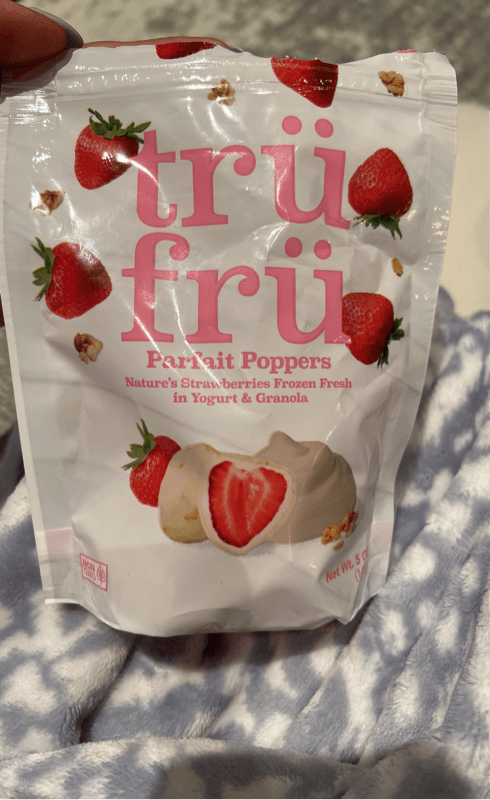 Tru Fru Parfait Poppers Nature'S Strawberries  Fresh In Yogurt & Granola