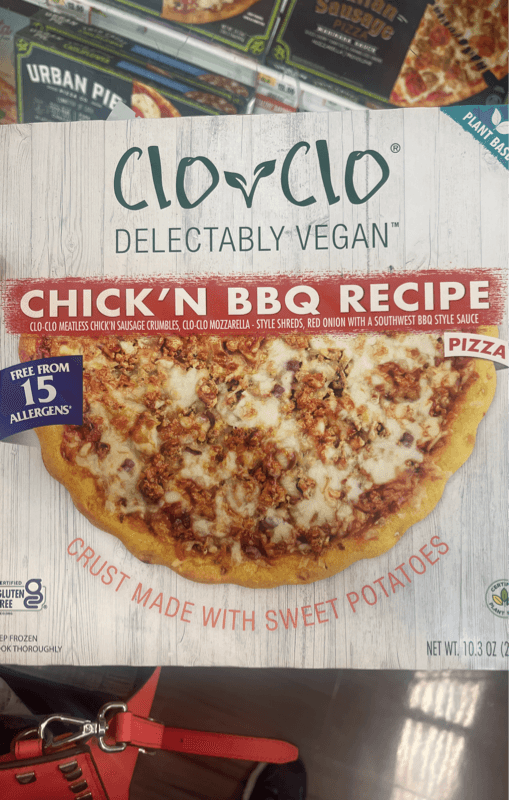 Clo-Clo Delectably Vegan Chick'N Bbq Recipe Pizza