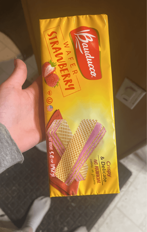 Bauducco Wafer Strawberry Crispy & Delicate