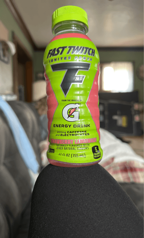 Fast Twitch Ignites Powder Energy Drink Strawberry Lemonade Flavor
