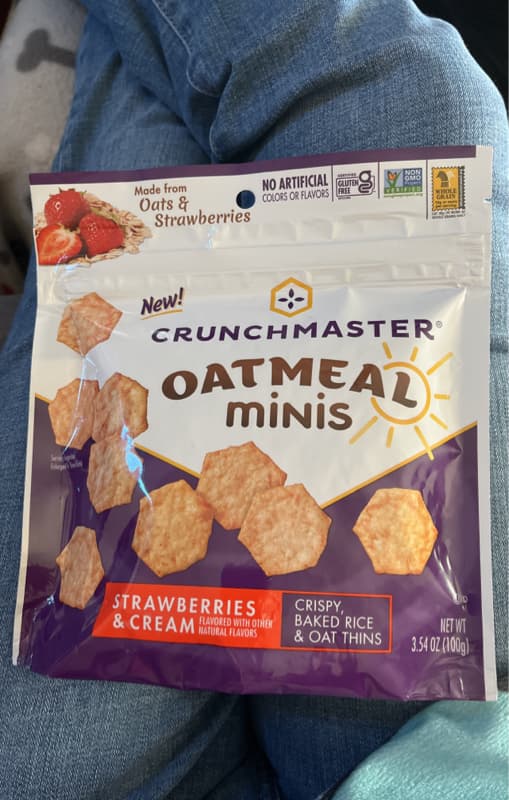 Crunchmaster Oatmeal Minis Strawberries & Cream Flavors Crispy, Baked Rice & Oat Thins
