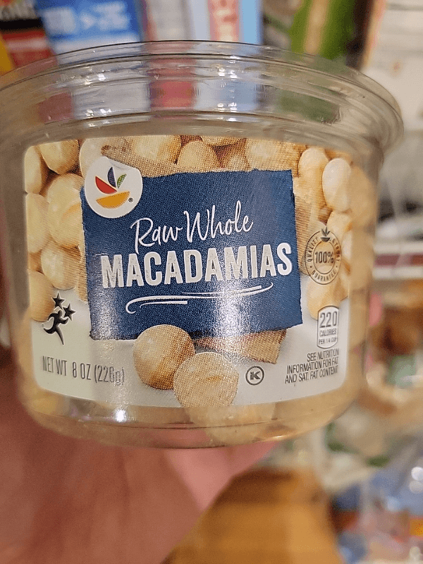 Giant Food Raw Whole Macadamias