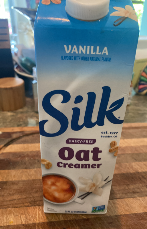 Silk The Vanilla One Oatmilk Creamer