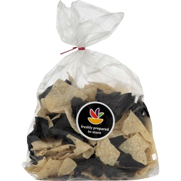 Giant Deli Fresh Tortilla Chips Blue & White