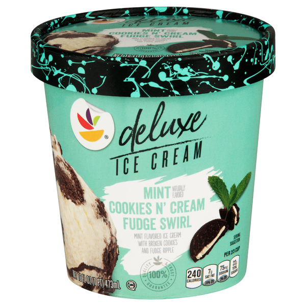 Stop & Shop Deluxe Mint Cookie N' Cream Ice Cream