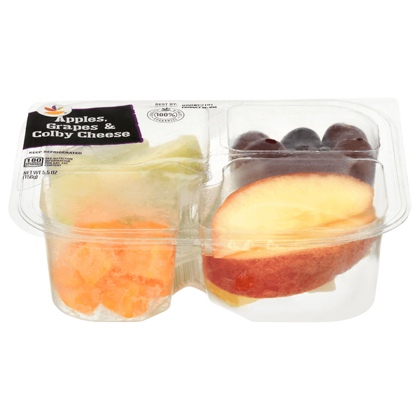Giant Grapes & Apples With Colby Cheese