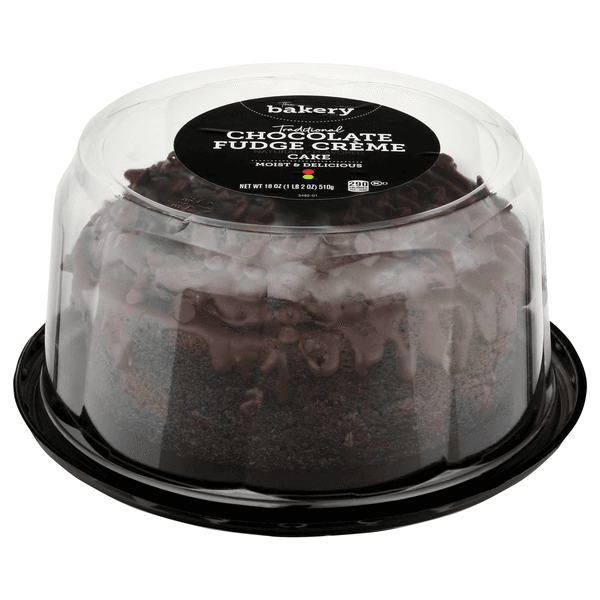Stop & Shop The Bakery Traditional Chocolate Fudge Creme Cake