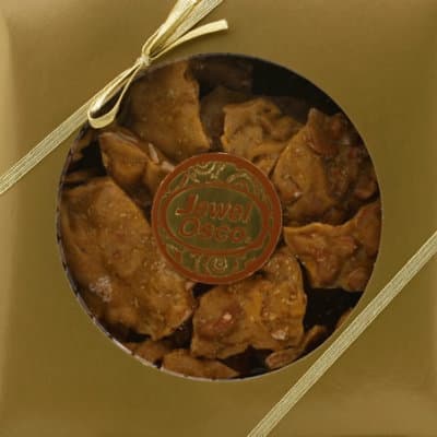 Jewel Cashew Brittle Gift Box Tub