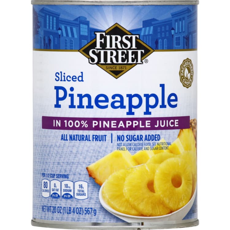 First Street Sliced Pineapple, In 100% Pineapple Juice