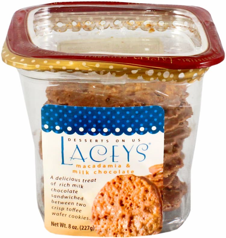 Laceys Wafer Confection, Macadamia & Milk Chocolate