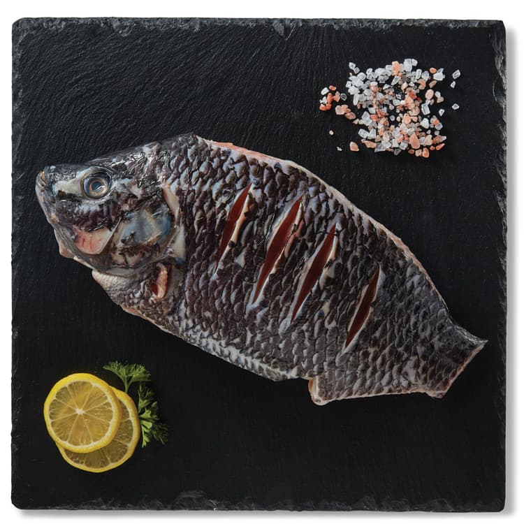H-E-B Responsibly Raised Fresh Whole Scored Tilapia