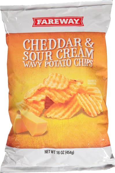 Fareway Cheddar & Sour Cream Wavy Potato Chips