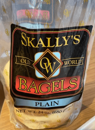 Skallys Old World Bakery Plain Bagels