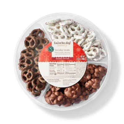 Holiday Treats Tray Variety Pack - Favorite Day&#8482;