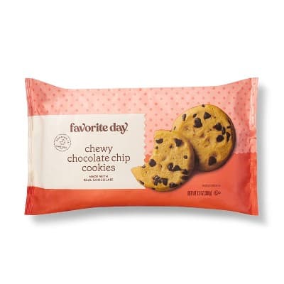 Chewy Chocolate Chip Cookies - Favorite Day