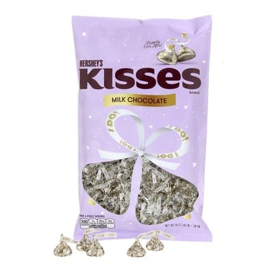Kisses Wedding &#34;I Do&#34; Milk Chocolates