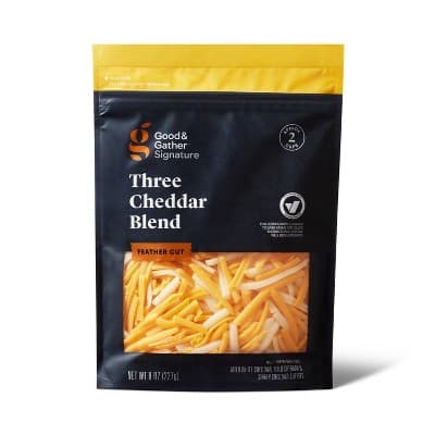 Signature Shredded 3 Cheddar Blend Cheese - Good &#38; Gather&#8482;