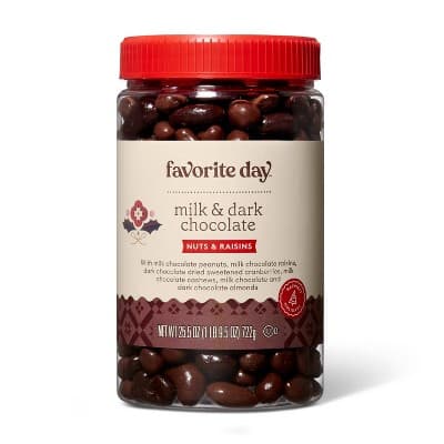 Milk &#38; Dark Chocolate Nuts &#38; Raisins - Favorite Day&#8482;