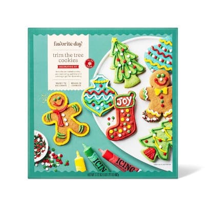 Holiday Trim-Thetree Sugar Cookie Kit  Favorite Day&#8482;