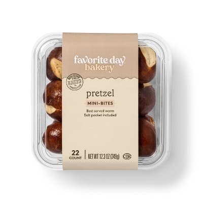 Pretzel Mini Bites - Favorite Day&#8482;