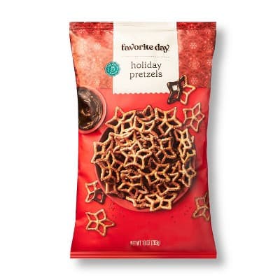 Holiday Snowflake Pretzels - Favorite Day&#8482;