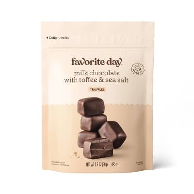 Milk Chocolate With Toffee And Sea Salt Truffle - Favorite Day&#8482;