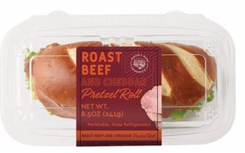 Taylor Farms Grab & Go Roast Beef & Cheddar Pretzel Roll