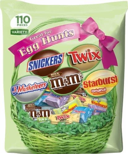 M&M'S, Snickers, Starburst, Twix & 3 Musketeers Chocolate Spring Candy Variety Mix, 35.8-Ounce 110-Piece Bag