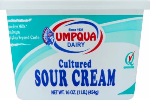 Umpqua Dairy Cultured Sour Cream