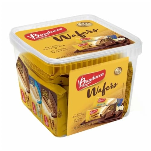 Bauducco Chocolate And Vanilla Wafer Cookies