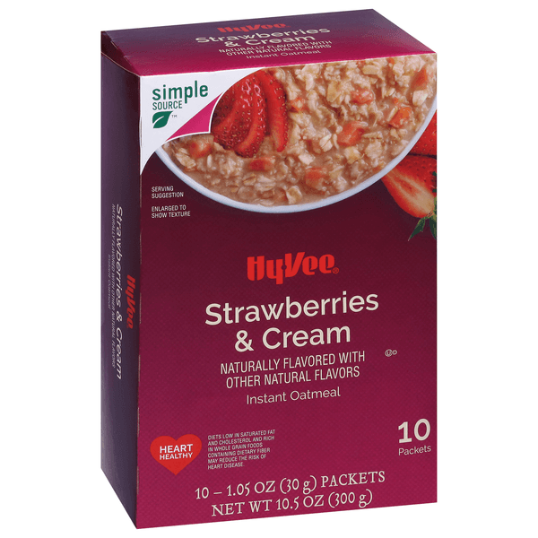Hy-Vee Instant Oatmeal, Strawberries & Cream