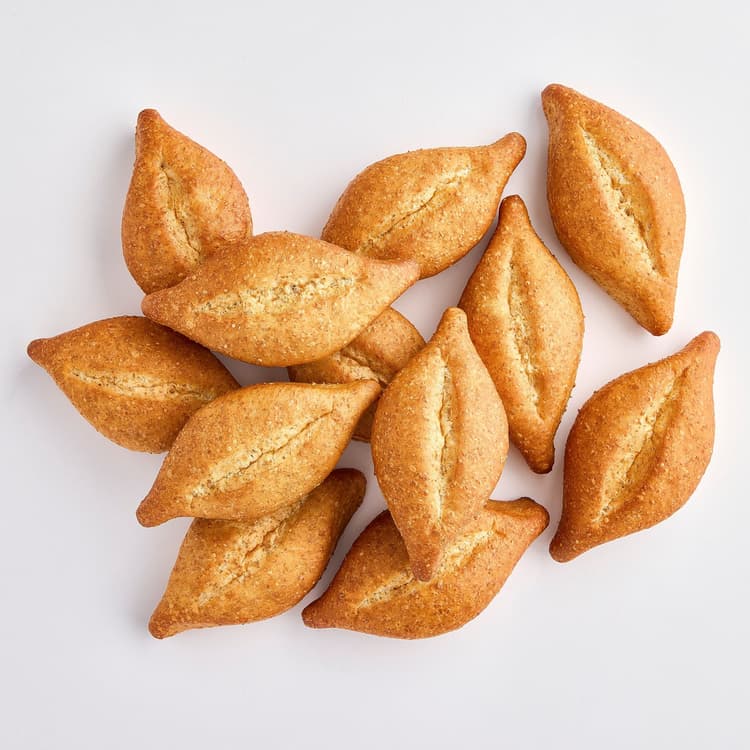 Freshness Guaranteed Wheat Bolillos