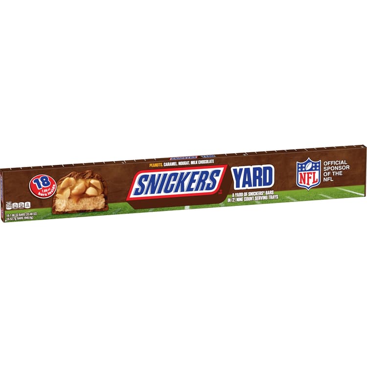 Snickers Holiday Yard Bar