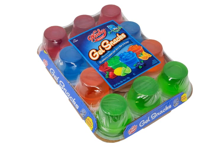Winky Brand Gelatin, Plastic Cups, , 1 Container Serving