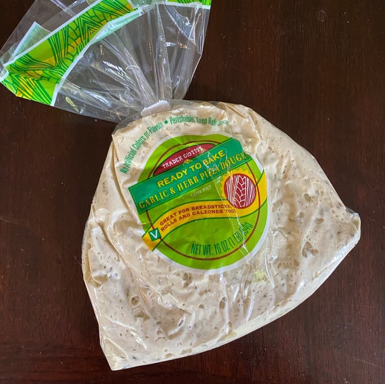 Trader Joe'S Ready To Bake Garlic & Herb Pizza Dough