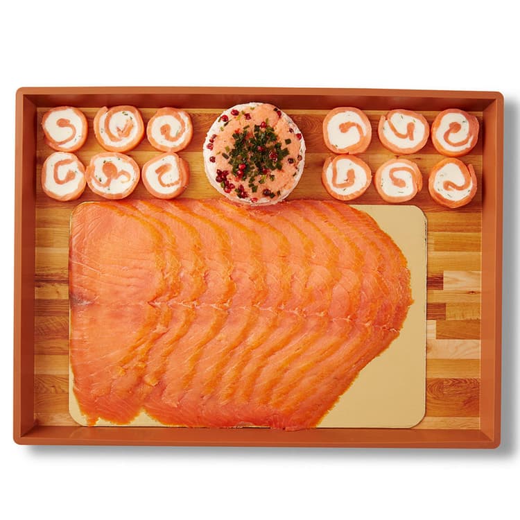 H-E-B Fish Market Party Tray - Smoked Salmon Pinwheels & Torta