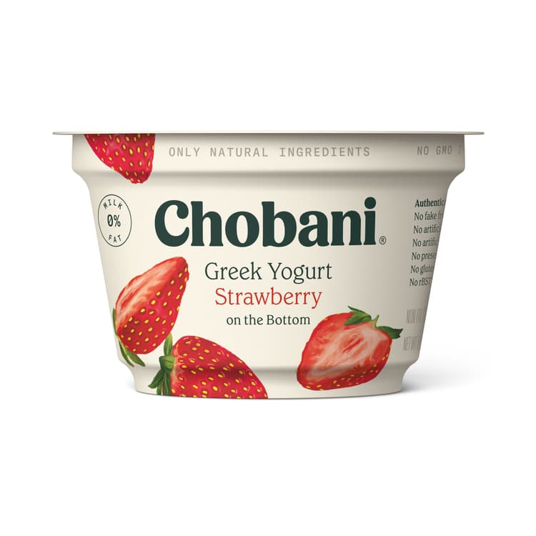 0% Greek Yogurt With Strawberry On The Bottom