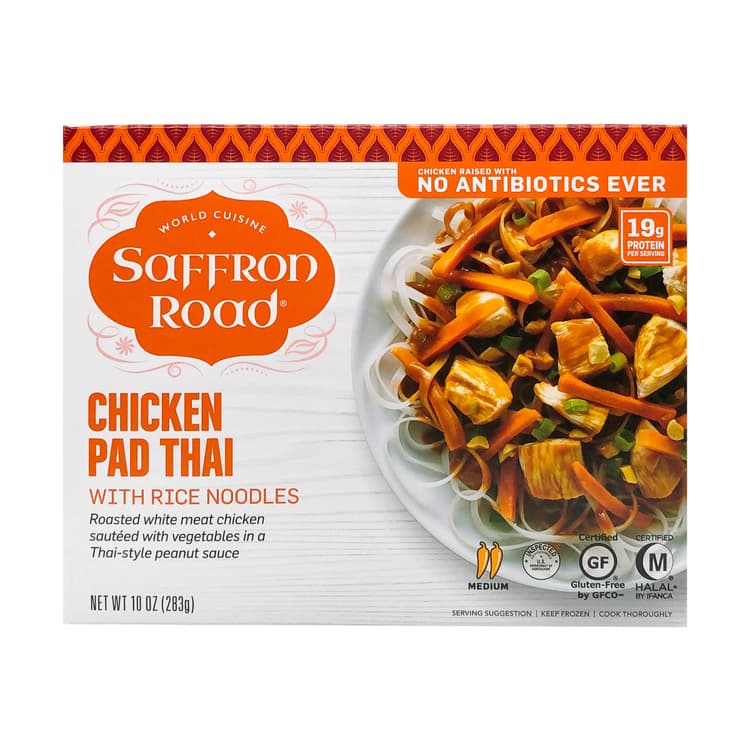 Chicken Pad Thai With Rice Noodle