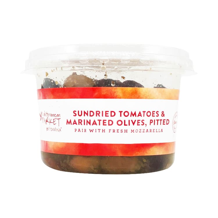 Divina Sundried Tomatoes & Marinated Olives With Fresh Mozzarella