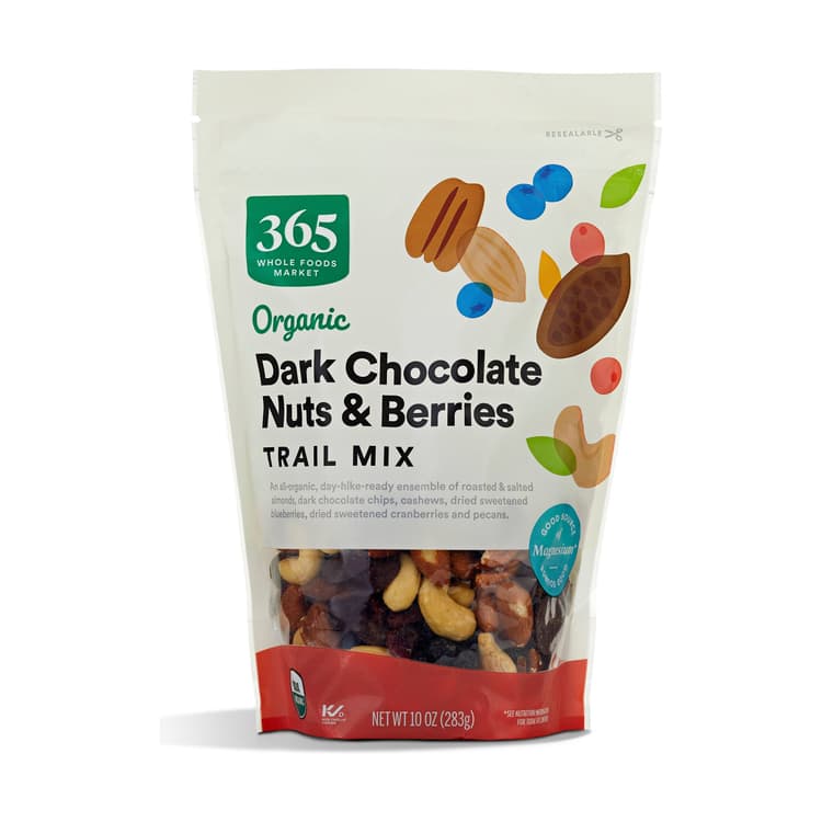 365 By Whole Foods Market Organic Dark Chocolate Berry Trail Mix