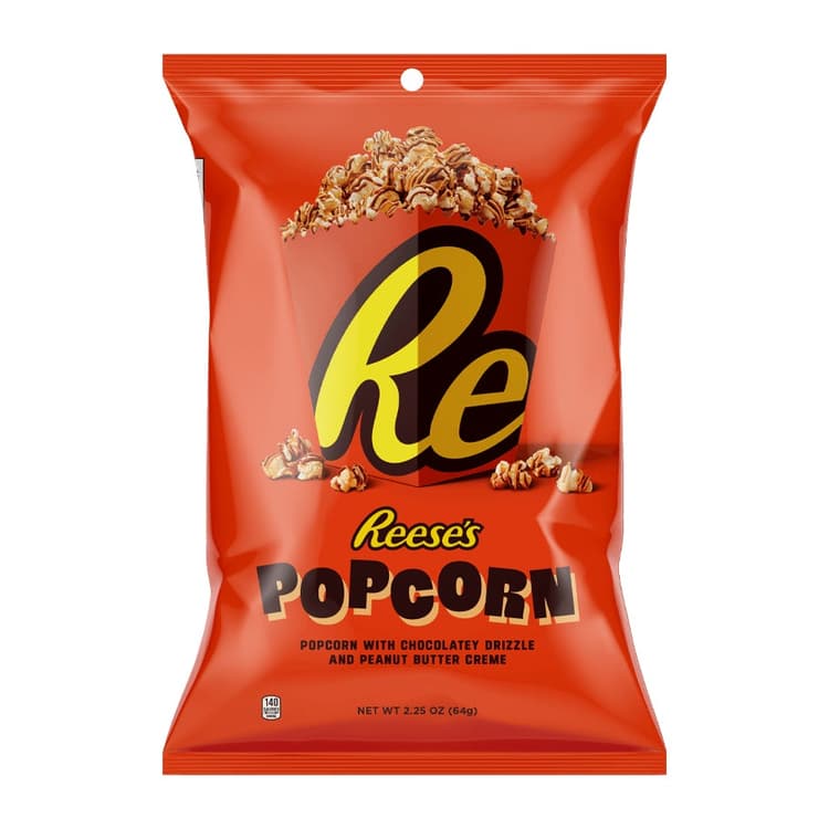Reese'S Popcorn With Chocolatey Drizzle And Peanut Butter Creme